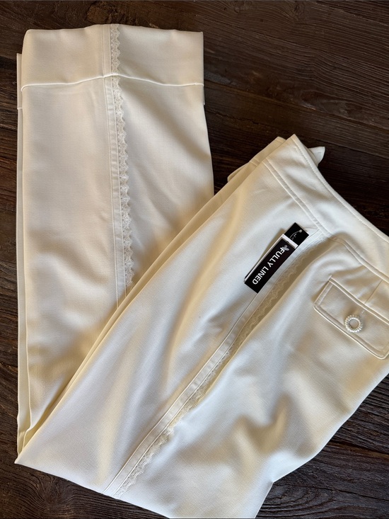 Larry Levine Pants - Larry Levine ivory stretch wide leg cuffed lace trimmed trousers NWT size 8